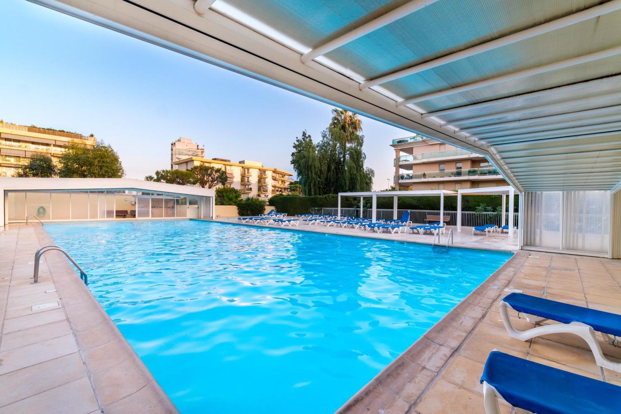 Résidence Héliotel Marine Saint-Laurent-du-Var Exterior foto
